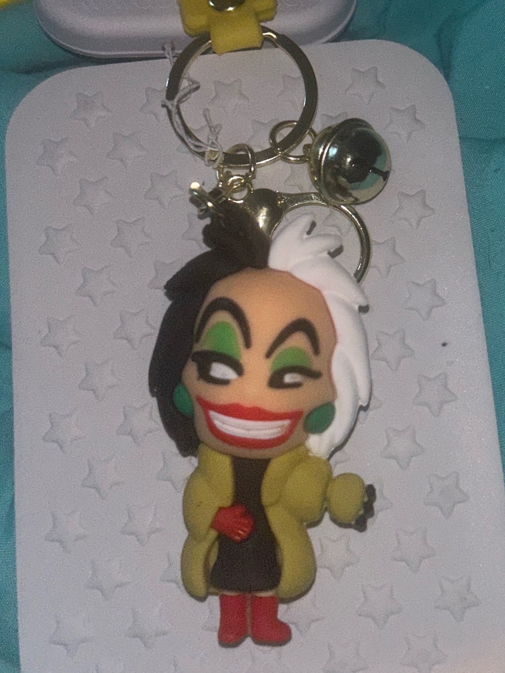 Cruella Inspired Cartoon Keychain - Yellow Jacket, Red Boots